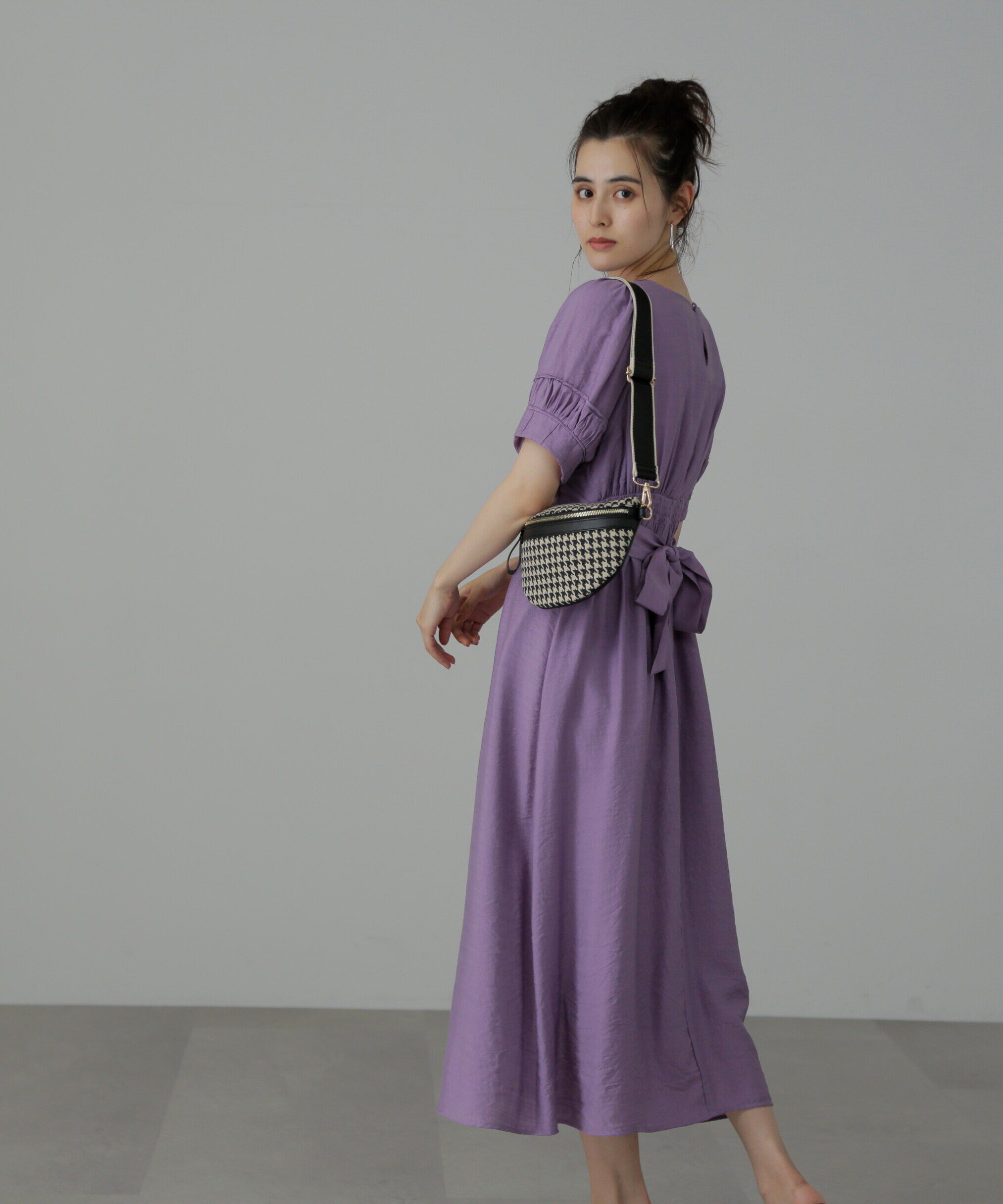  「パフスリーブバックリボンワンピース」|ワンピース|