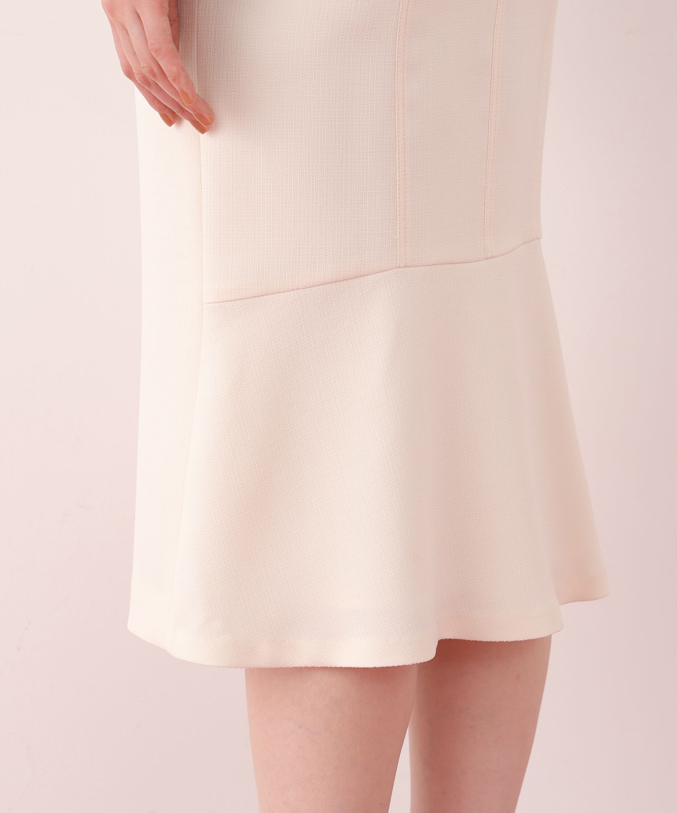  「メタルパーツバックマーメイドスカート」|スカート|