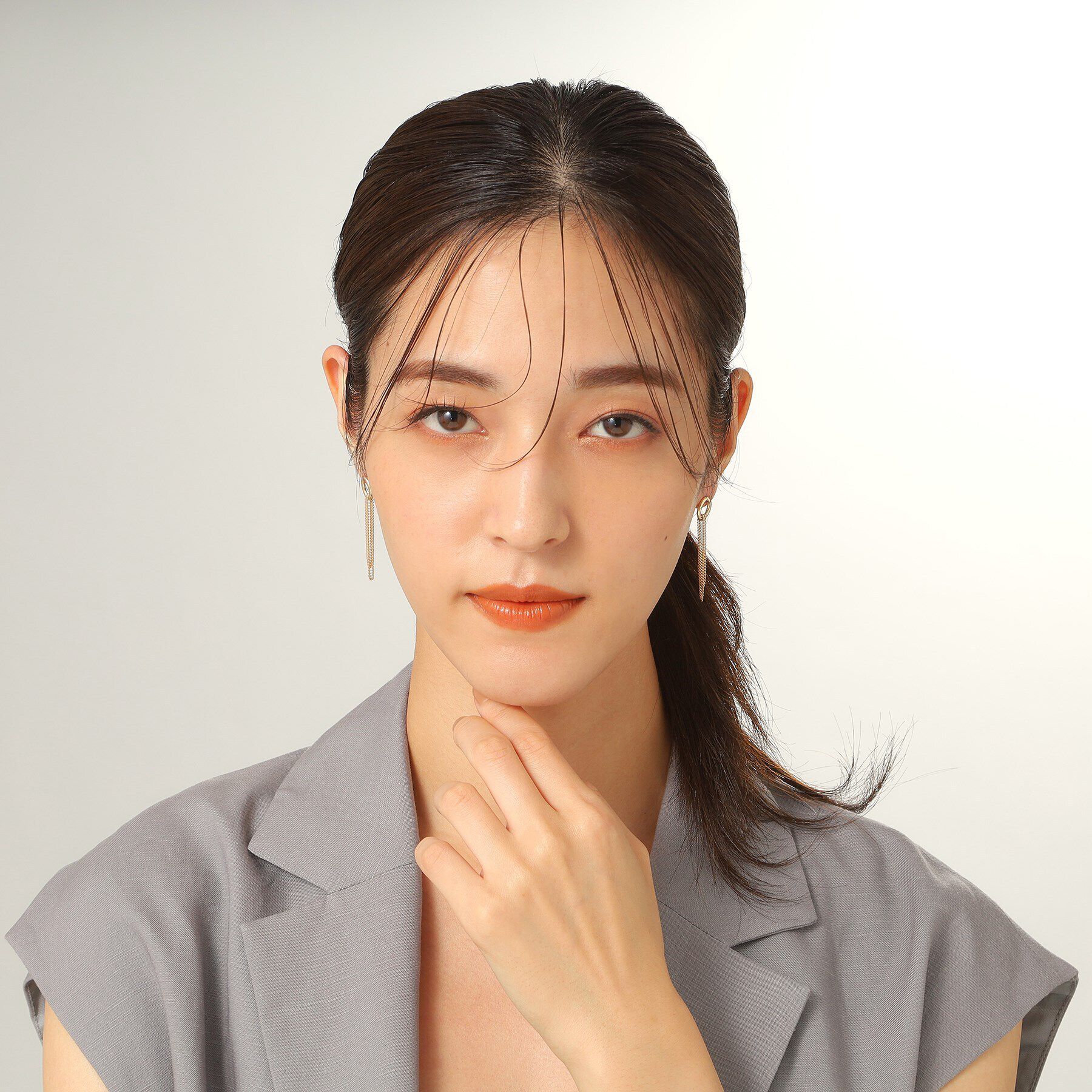 COCOSHNIK「K10中空オーバルフックチェーン スタッドピアス」|ピアス|