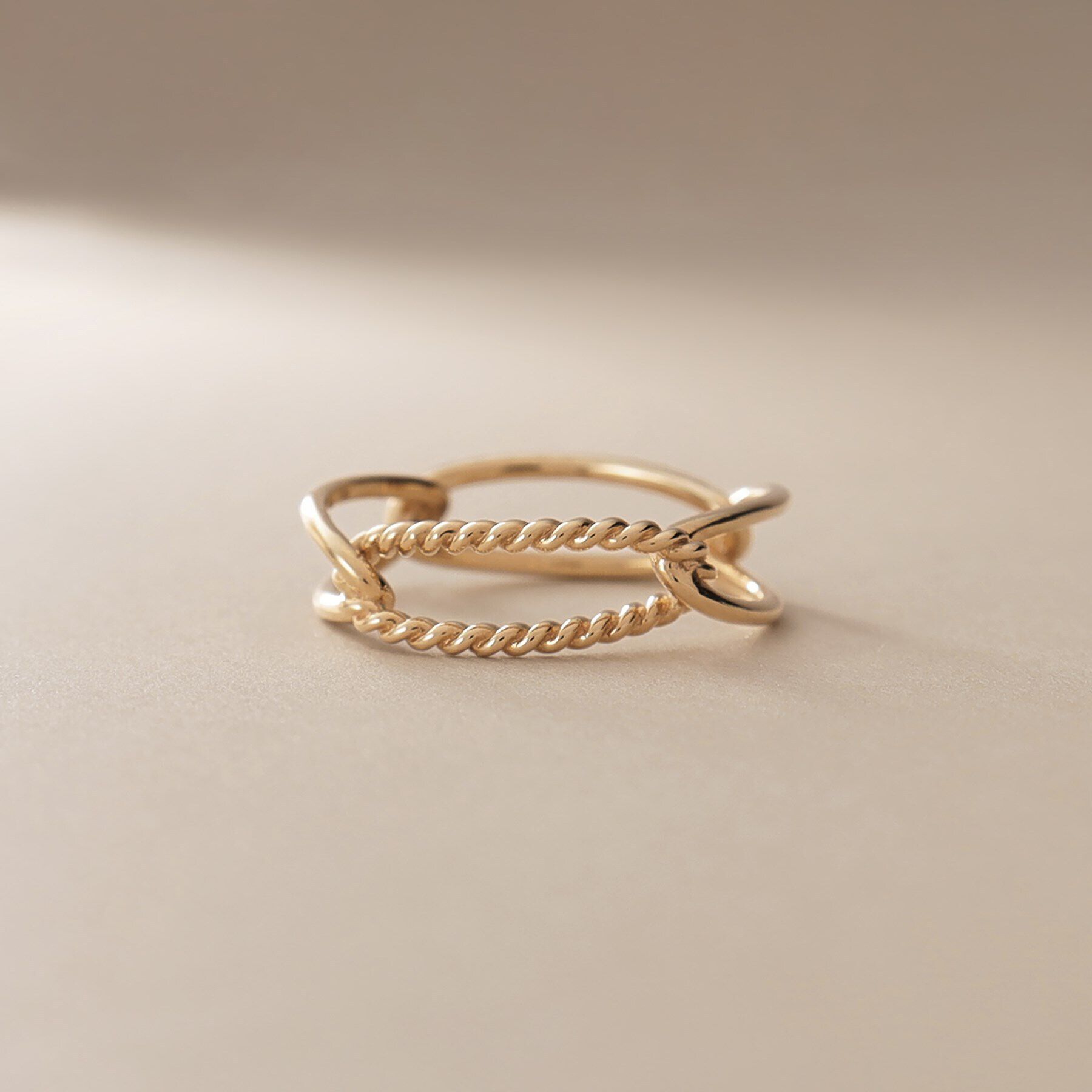 COCOSHNIK「K10ダイヤモンド ロープPCチェーン リング大（16号）」|リング|