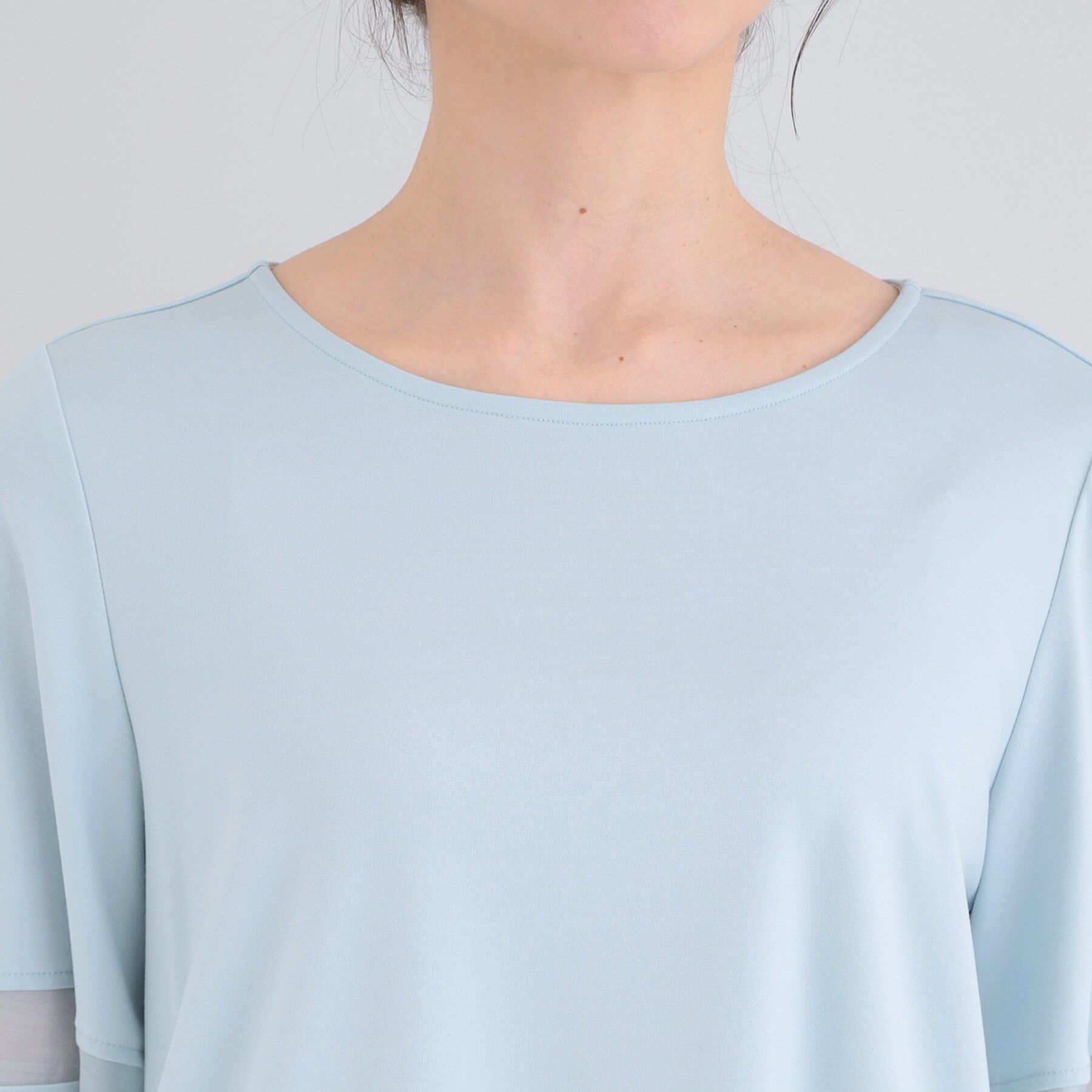 SHOO･LA･RUE「【洗濯機後しわになりにくい/ひんやり/S-LL】お袖のシアーで抜け感プラス 二の腕隠せるフレアスリー」|Tシャツ・カットソー|