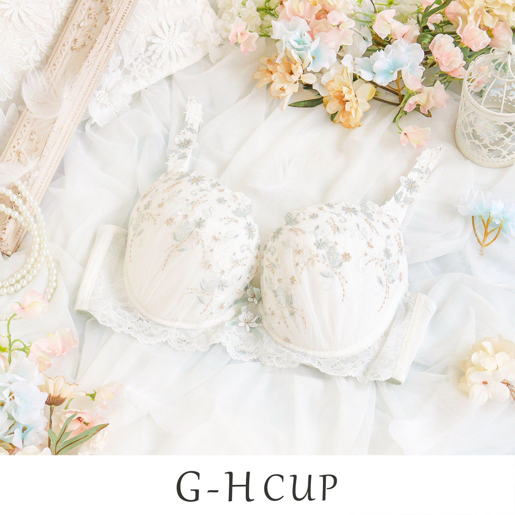 Risa Magli「フェナ ブラジャー (G-H) ＜Glamor Bra／バストアップタイプ＞」|インナー|ホワイト(001)