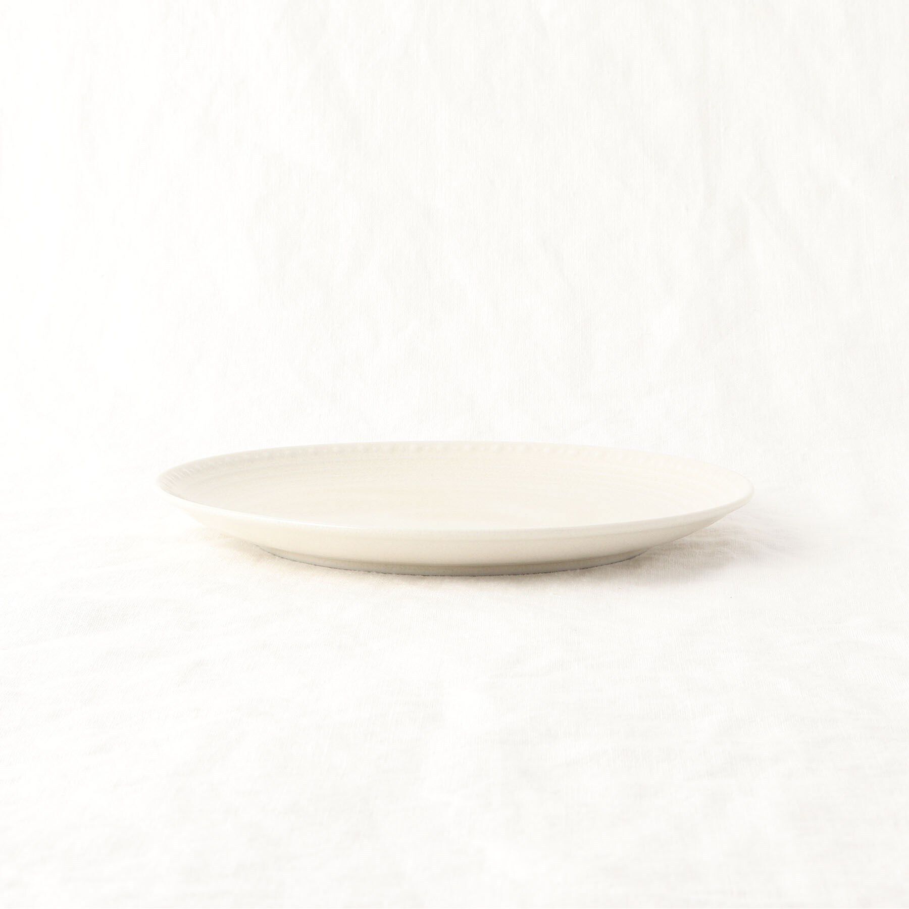 212 KITCHEN STORE「センプレ プレート 20cm クリーム」|食器・キッチングッズ|