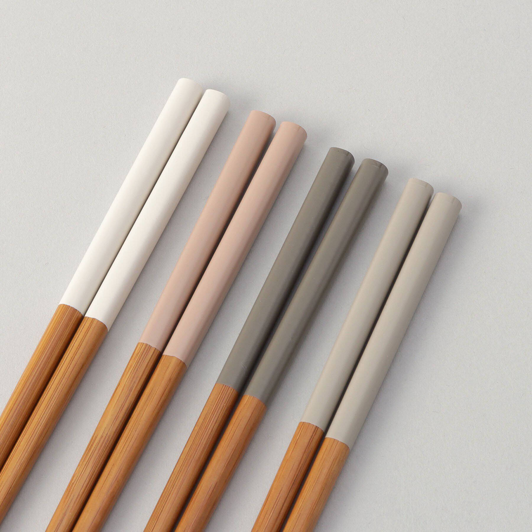 212 KITCHEN STORE「Delta 4P 淡色」|食器・キッチングッズ|