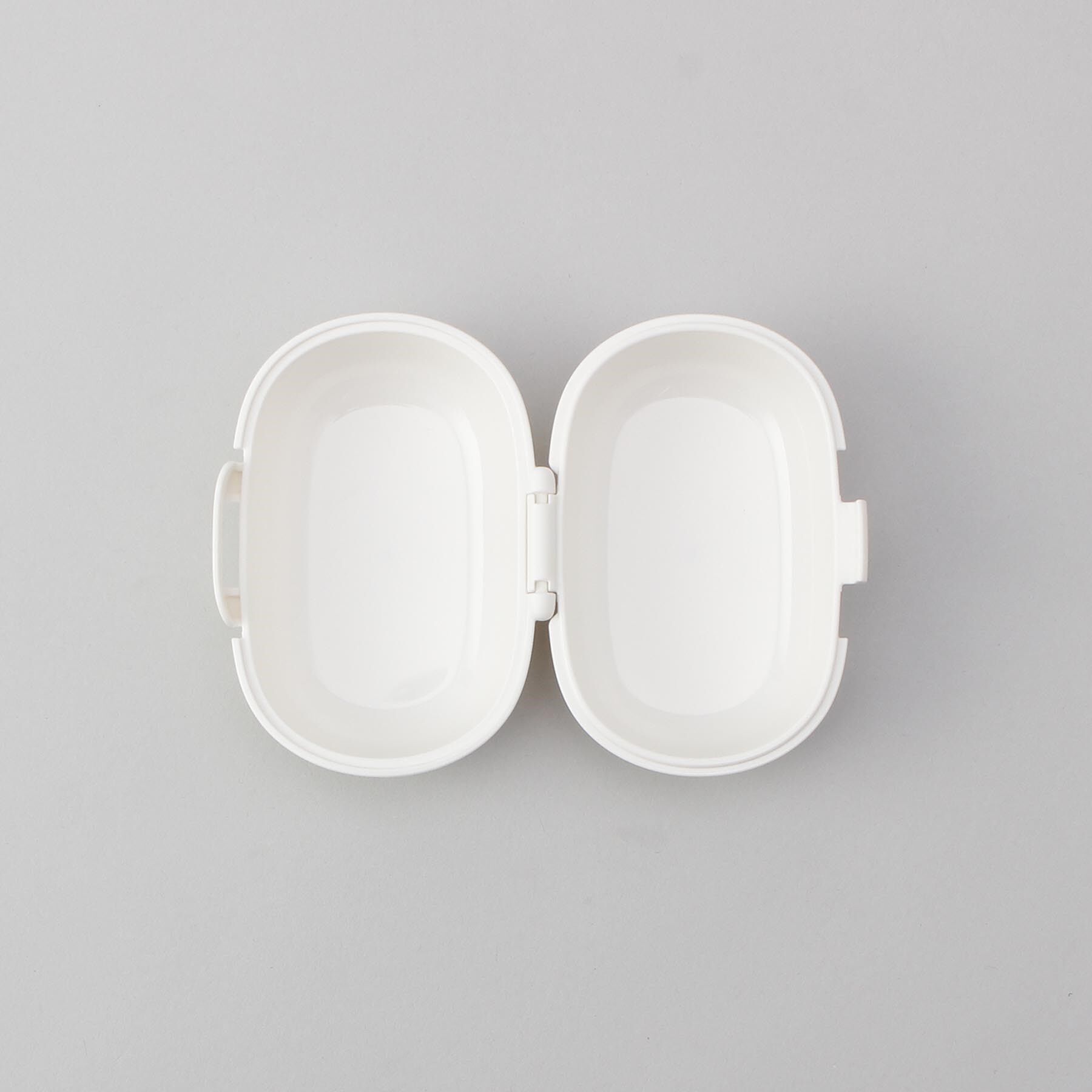 212 KITCHEN STORE「アーネスト おにぎりがう米わん WH」|食器・キッチングッズ|