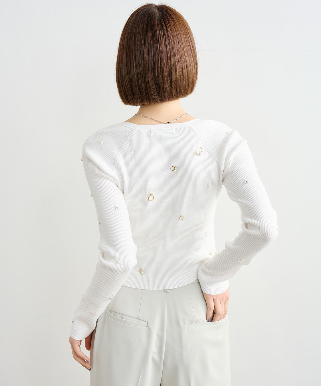 COCO DEAL「Vネックビジューニットカーディガン」|ニット・セーター|