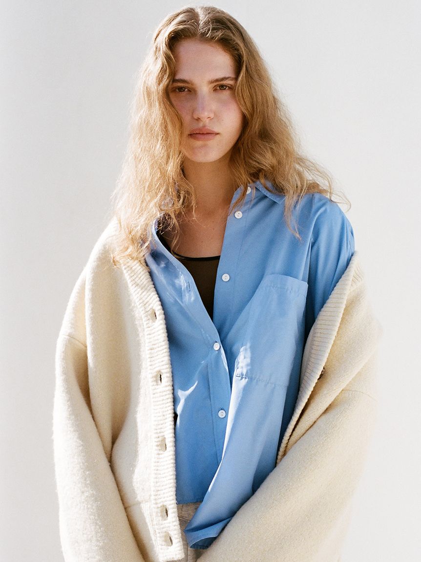 emmi atelier「emmiロゴ刺繍シャツ」|シャツ・ブラウス|