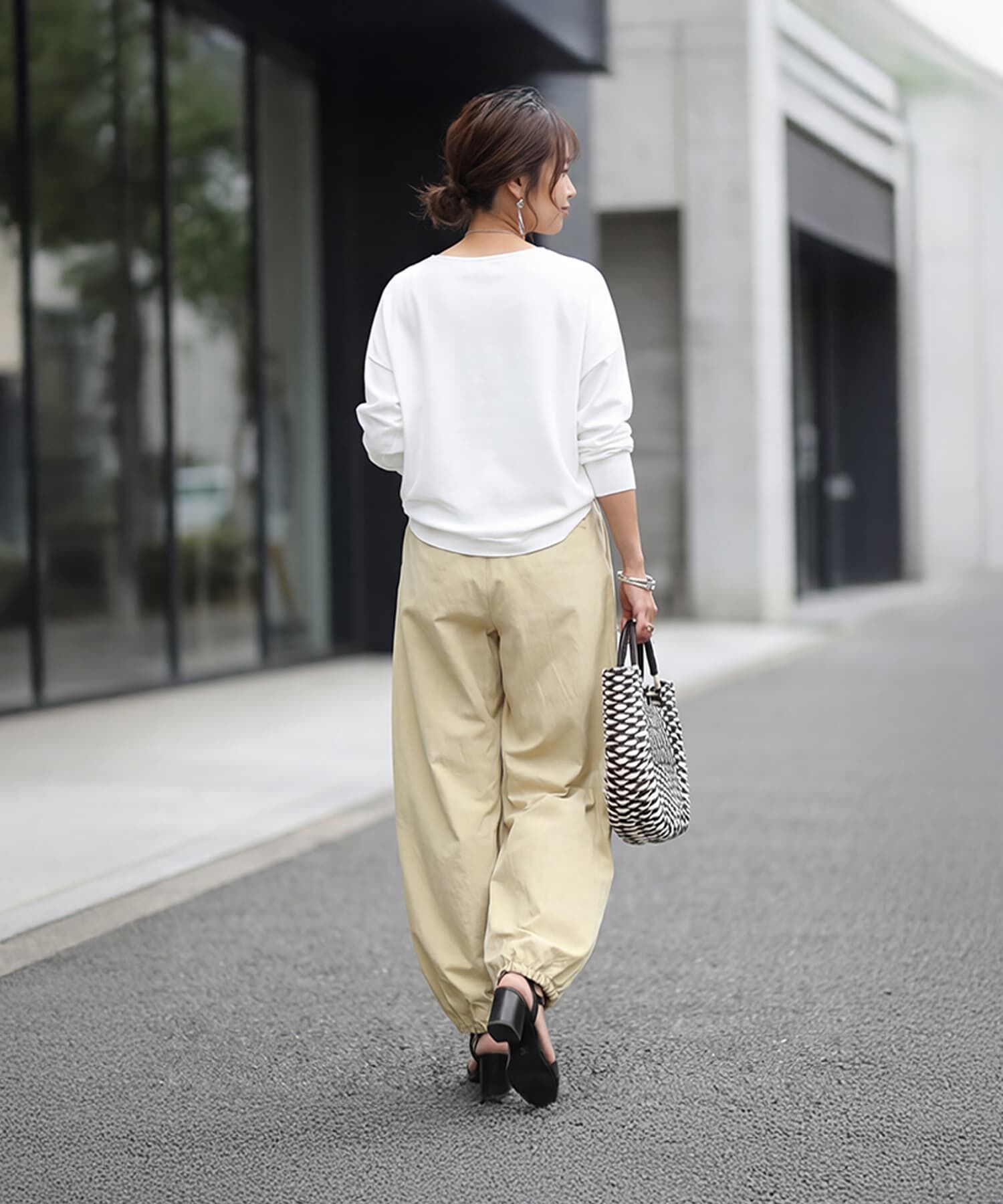 STYLE DELI「【selection】しなやかライトなタックパラシュートパンツ」|スラックス|