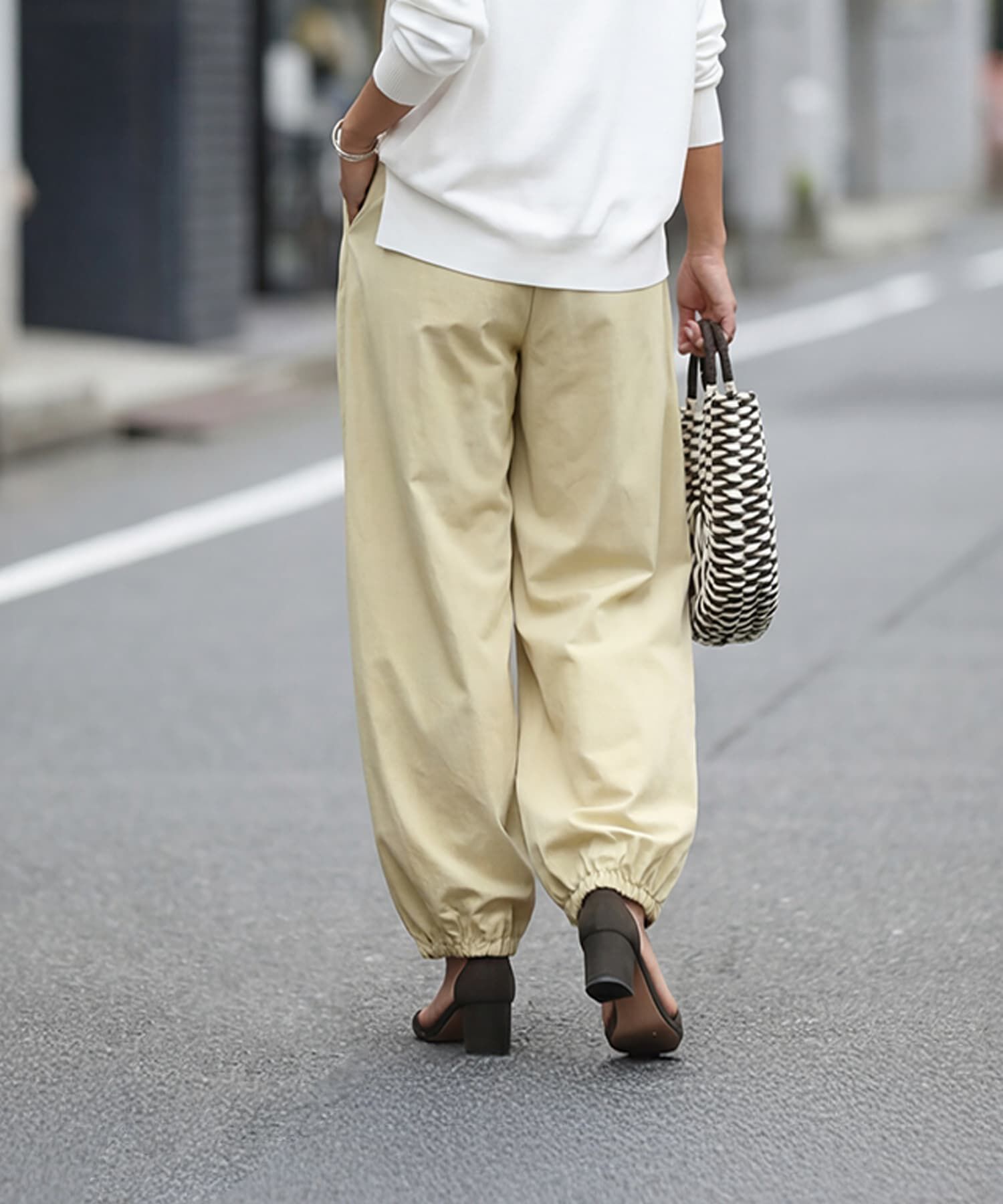 STYLE DELI「【selection】しなやかライトなタックパラシュートパンツ」|スラックス|