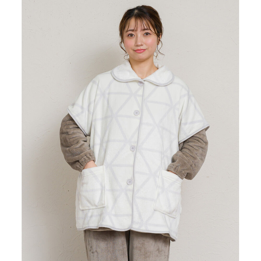 BACKYARD FAMILY「ブランケットローブ ショート丈 通販 ローブ ブランケット レディース 前開き フロントボタン」|ルームウェア|ホワイト1