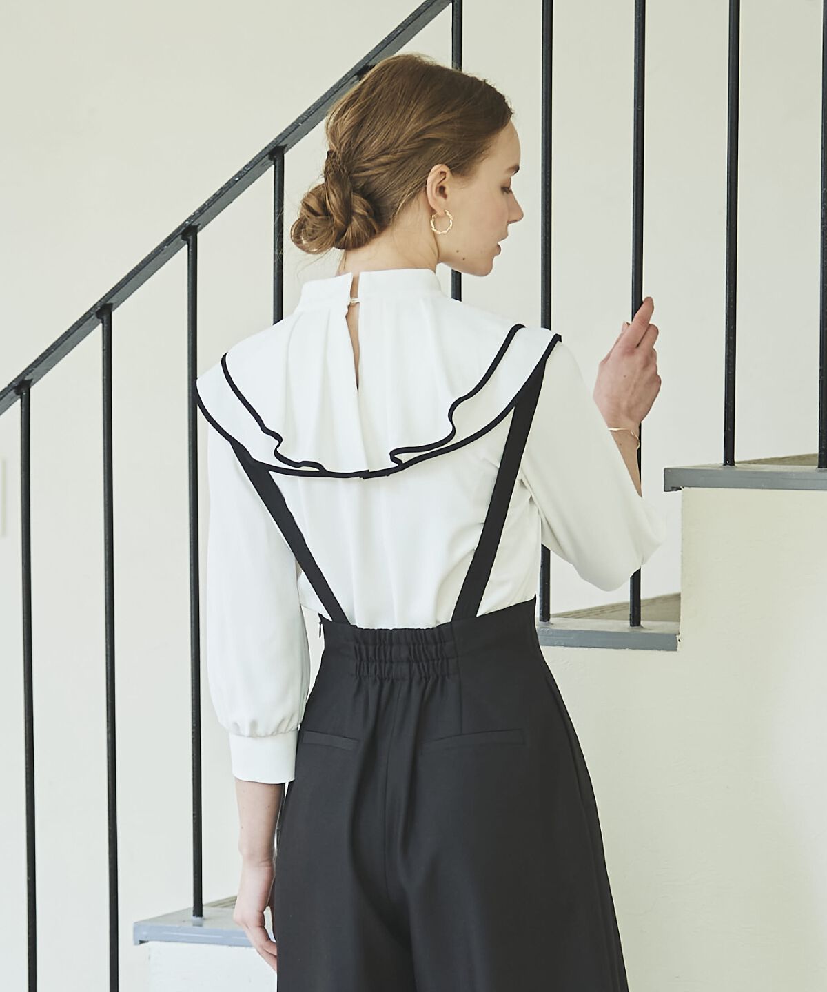 アンドクチュール「配色フリルケープブラウス」|シャツ・ブラウス|