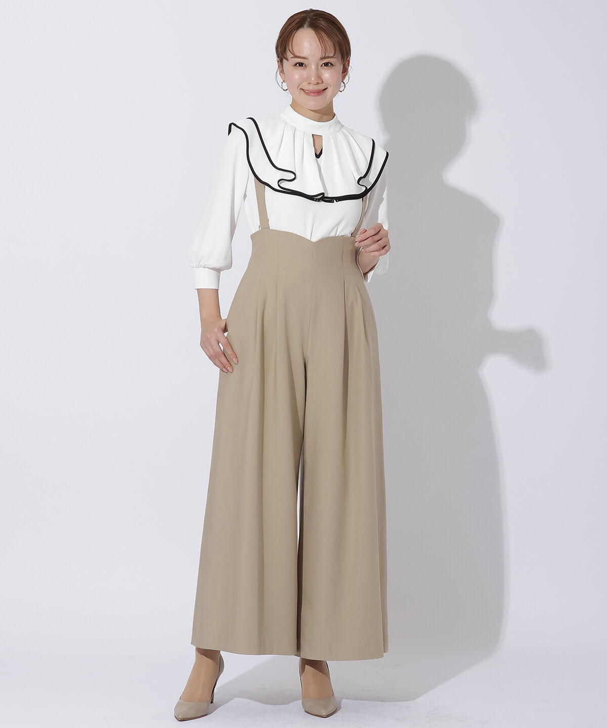 アンドクチュール「サスペ付きワイドパンツ」|その他|ベージュ