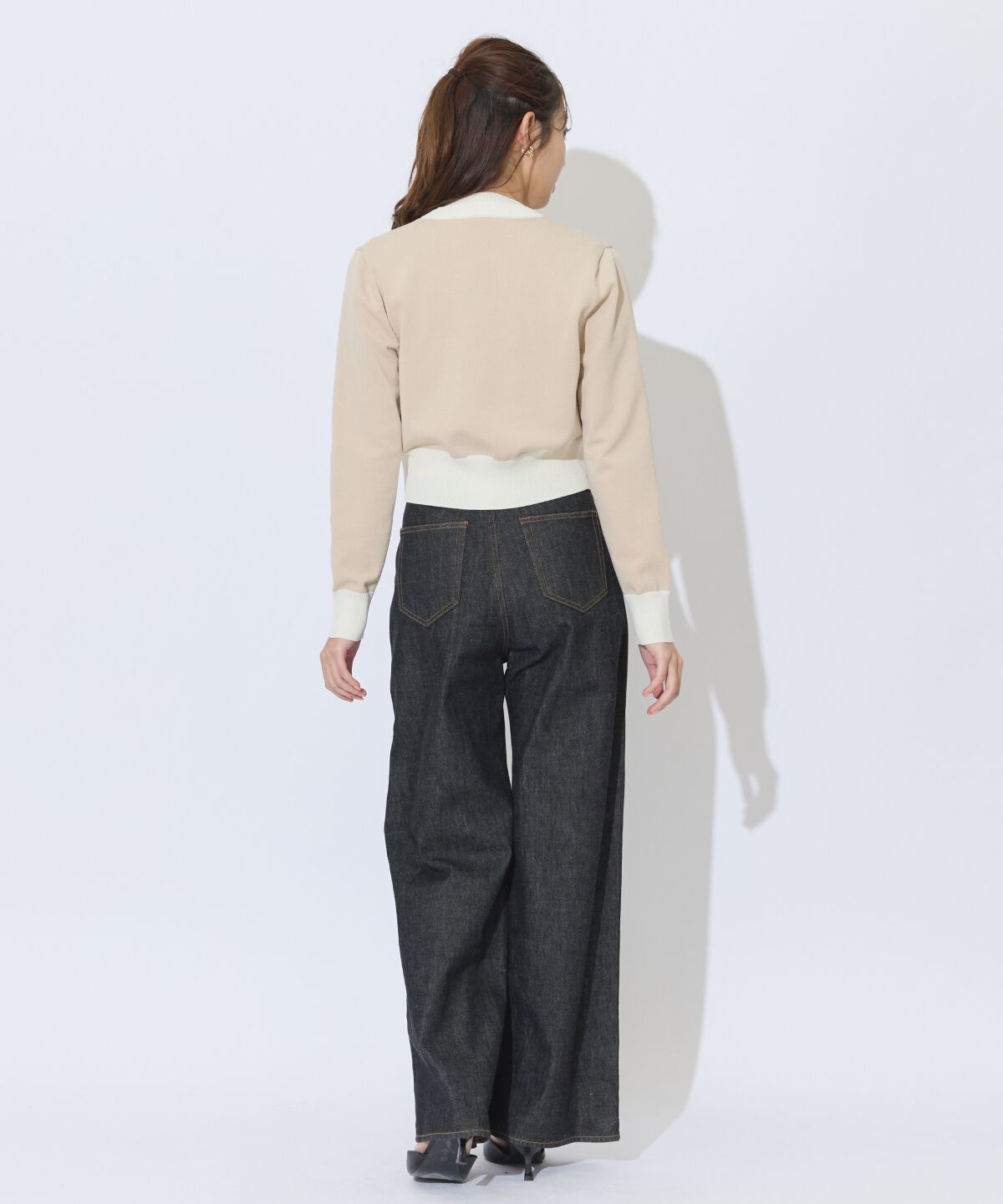 アンドクチュール「タックワイドデニムパンツ」|デニム|