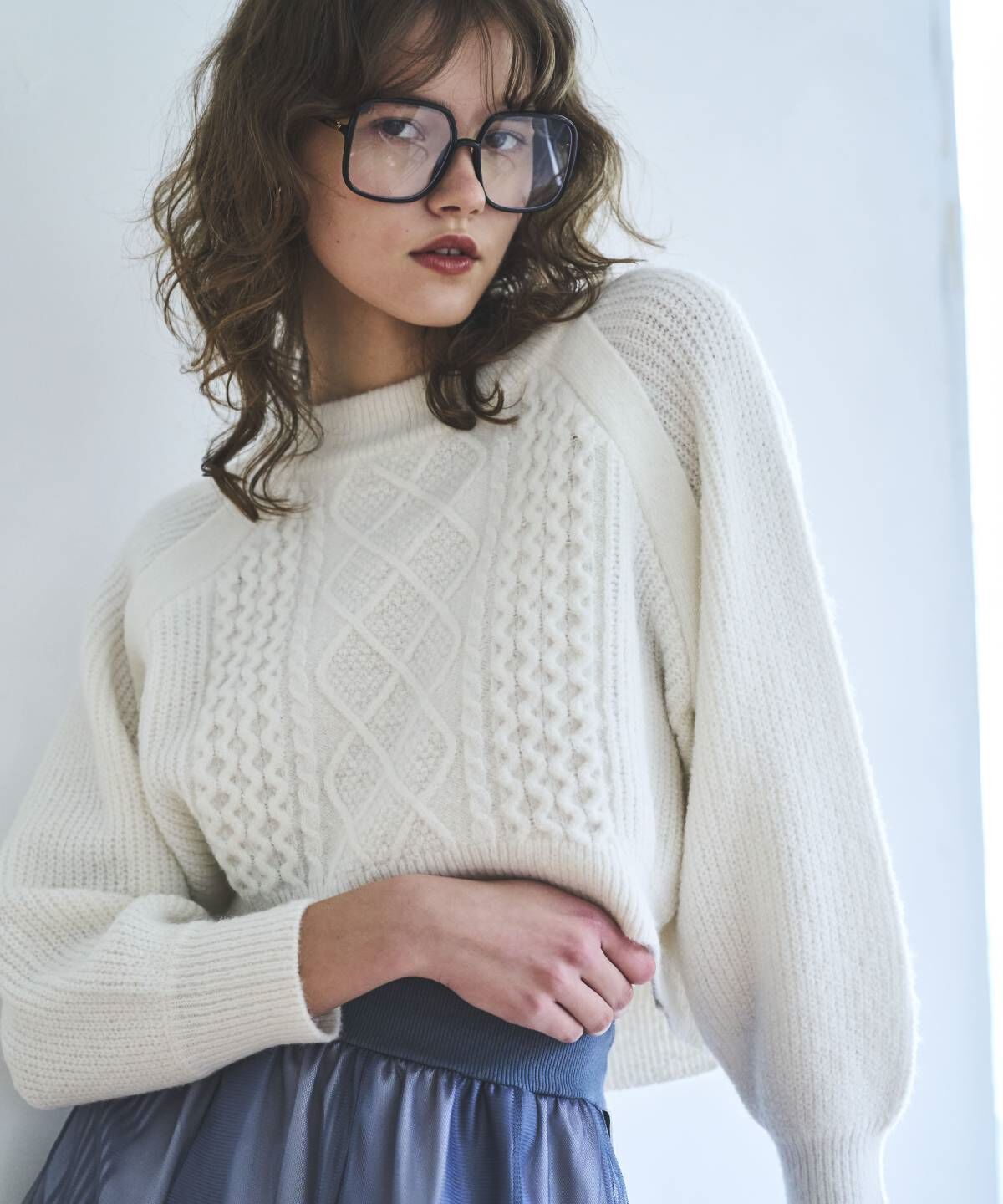 アンドクチュール「ラメケーブルクロップドプルオーバー」|ニット・セーター|オフ