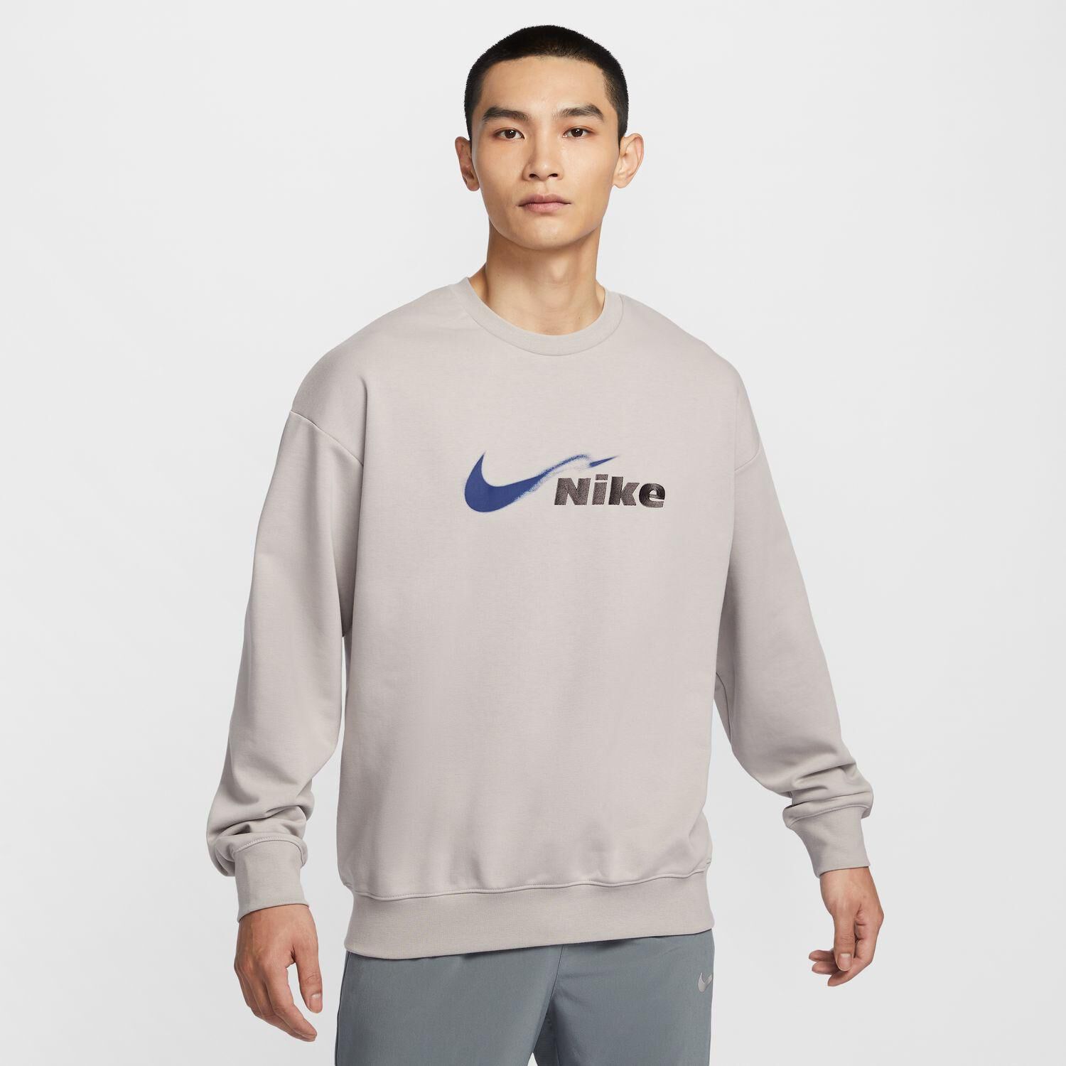 NIKE「【NIKE ｳｪｱ】M TRACK CLUB FLC CREW」|スニーカー|グレー