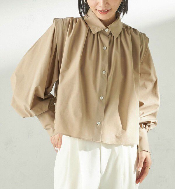SHIPS for women「堀田茜&times;SHIPS:〈接触冷感/撥水/洗濯機可能〉TEXBRID(R) ギャザー ブラウス」|シャツ・ブラウス|ベージュ系