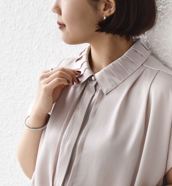 SHIPS for women「《予約》【WEB限定】〈手洗い可能〉ヴィンテージ サテン 襟 タック デザイン ブラウス」|シャツ・ブラウス|