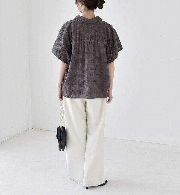 quaranciel「《予約》quaranciel:〈手洗い可能〉コットン 刺繍 スキッパー ギャザー プルオーバー シャツ」|シャツ・ブラウス|