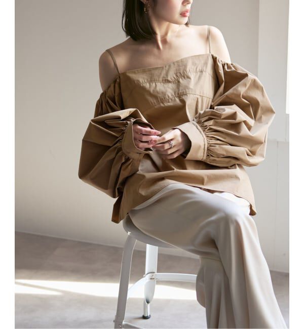 NOBLE「PROTAGONISTA/プロタゴニスタ オフショルダーボリュームスリーブブラウス」|シャツ・ブラウス|