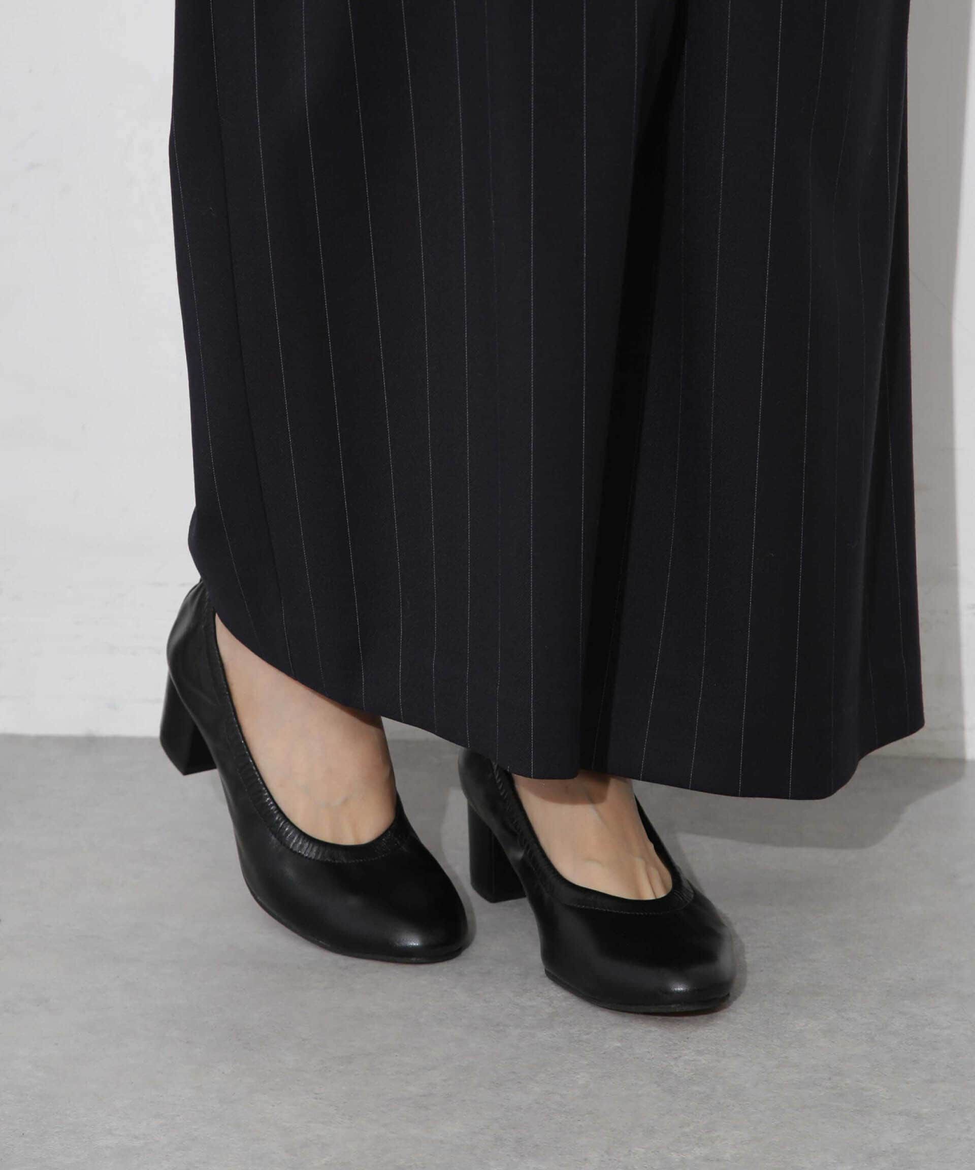 nano･universe「シャーリングラウンドトゥパンプス」|ビジネス・ドレスシューズ|ブラック