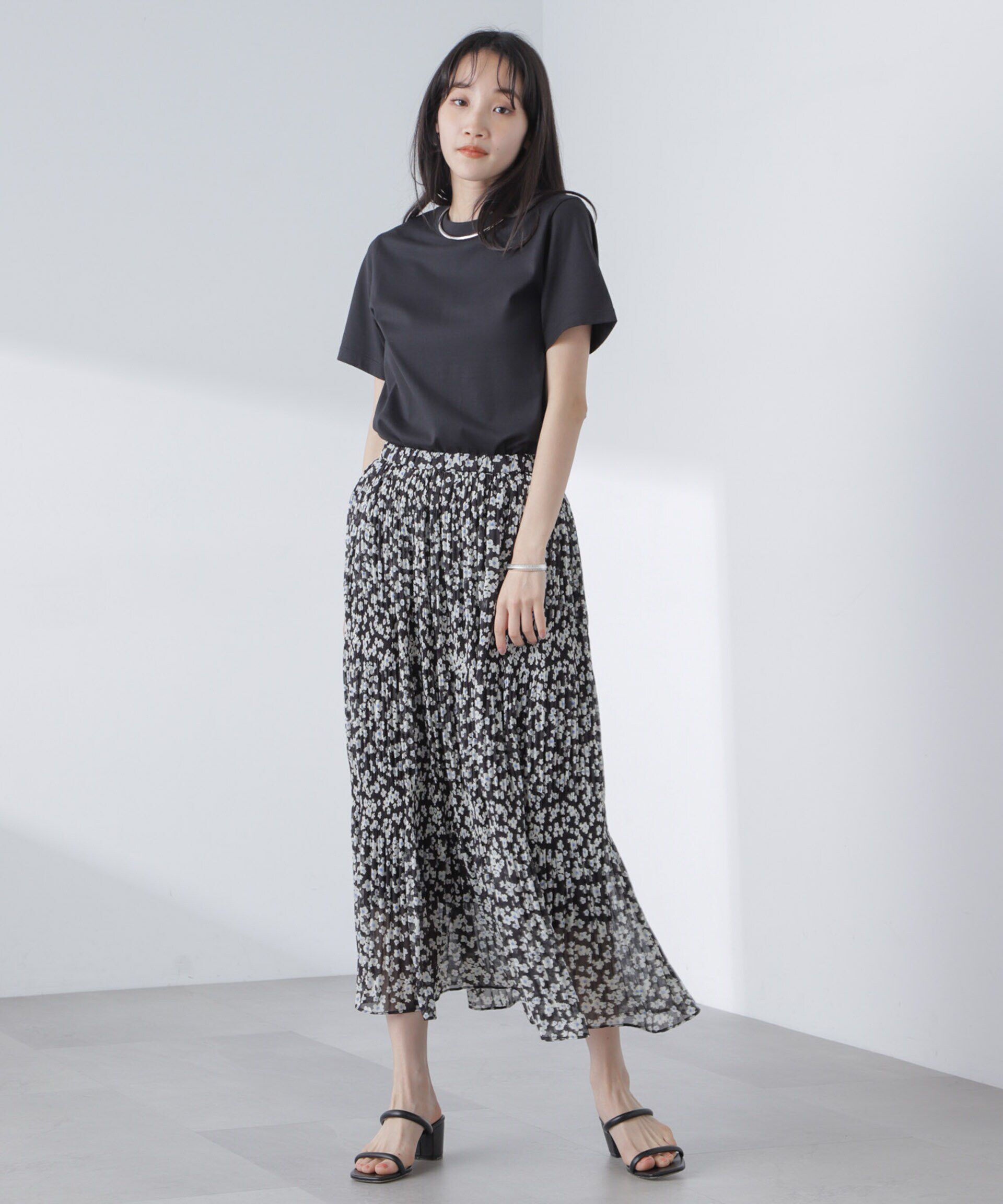 nano･universe「小花柄マジョリカプリーツスカート」|スカート|