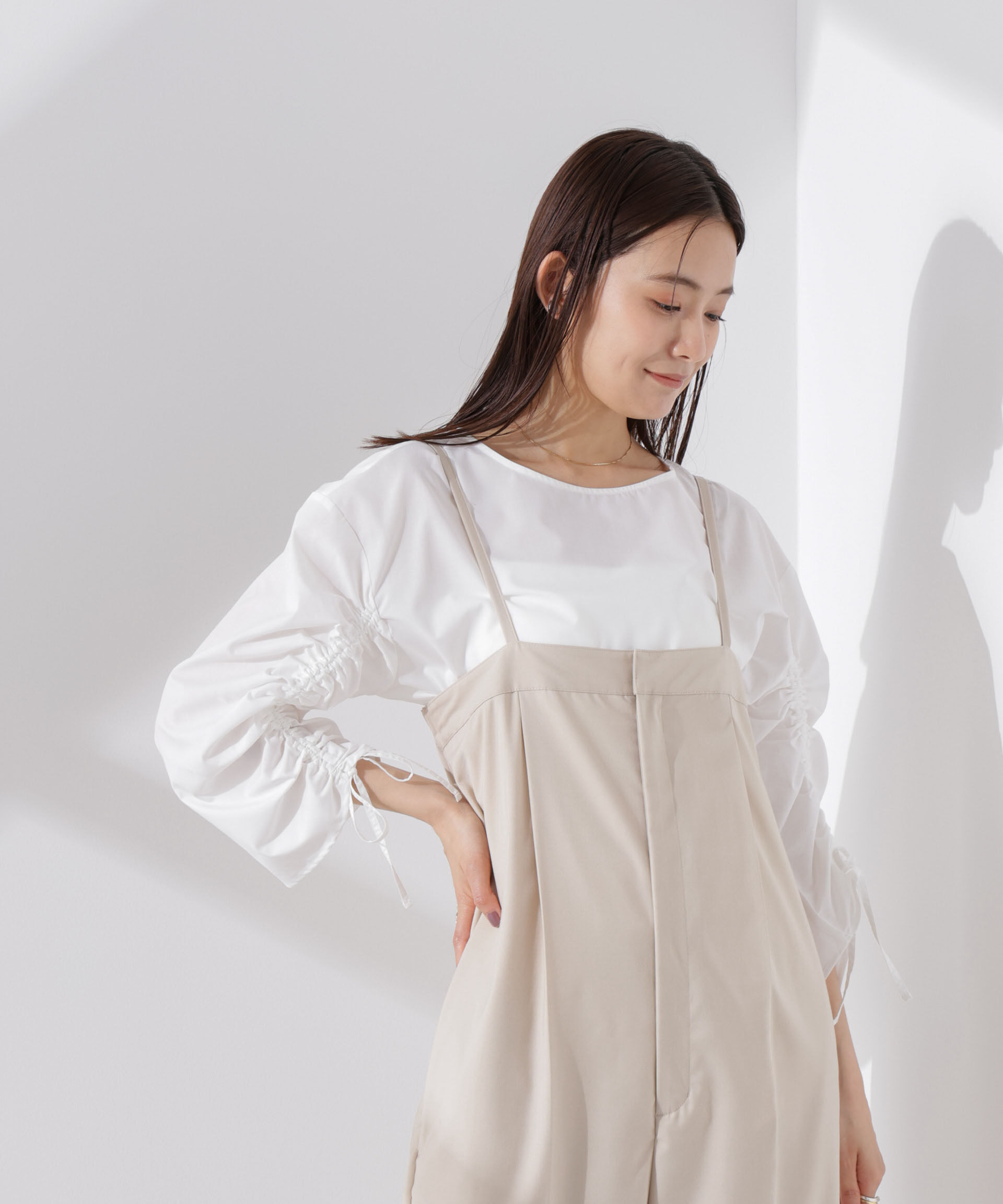 nano･universe「ドロストギャザースリーブプルオーバーシャツ」|シャツ・ブラウス|