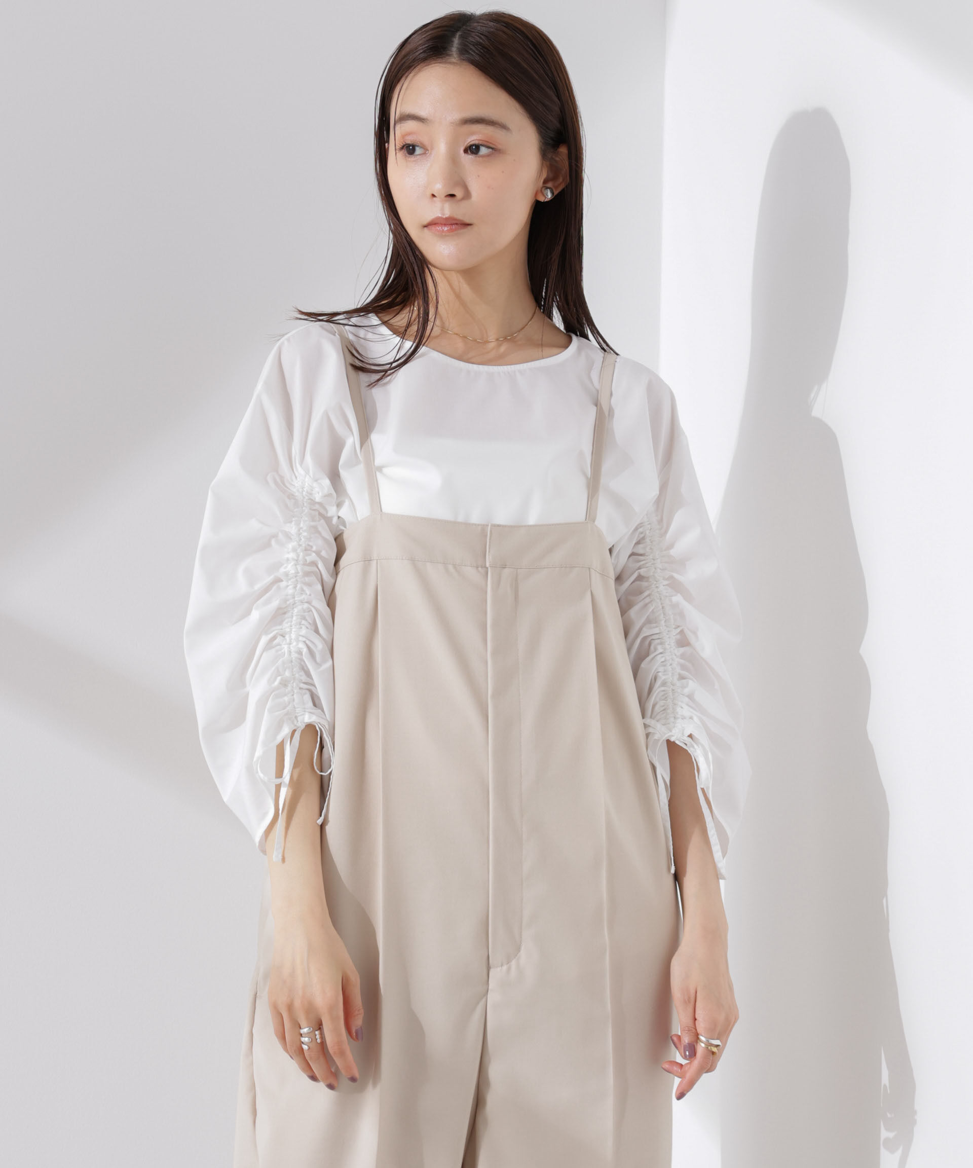 nano･universe「ドロストギャザースリーブプルオーバーシャツ」|シャツ・ブラウス|