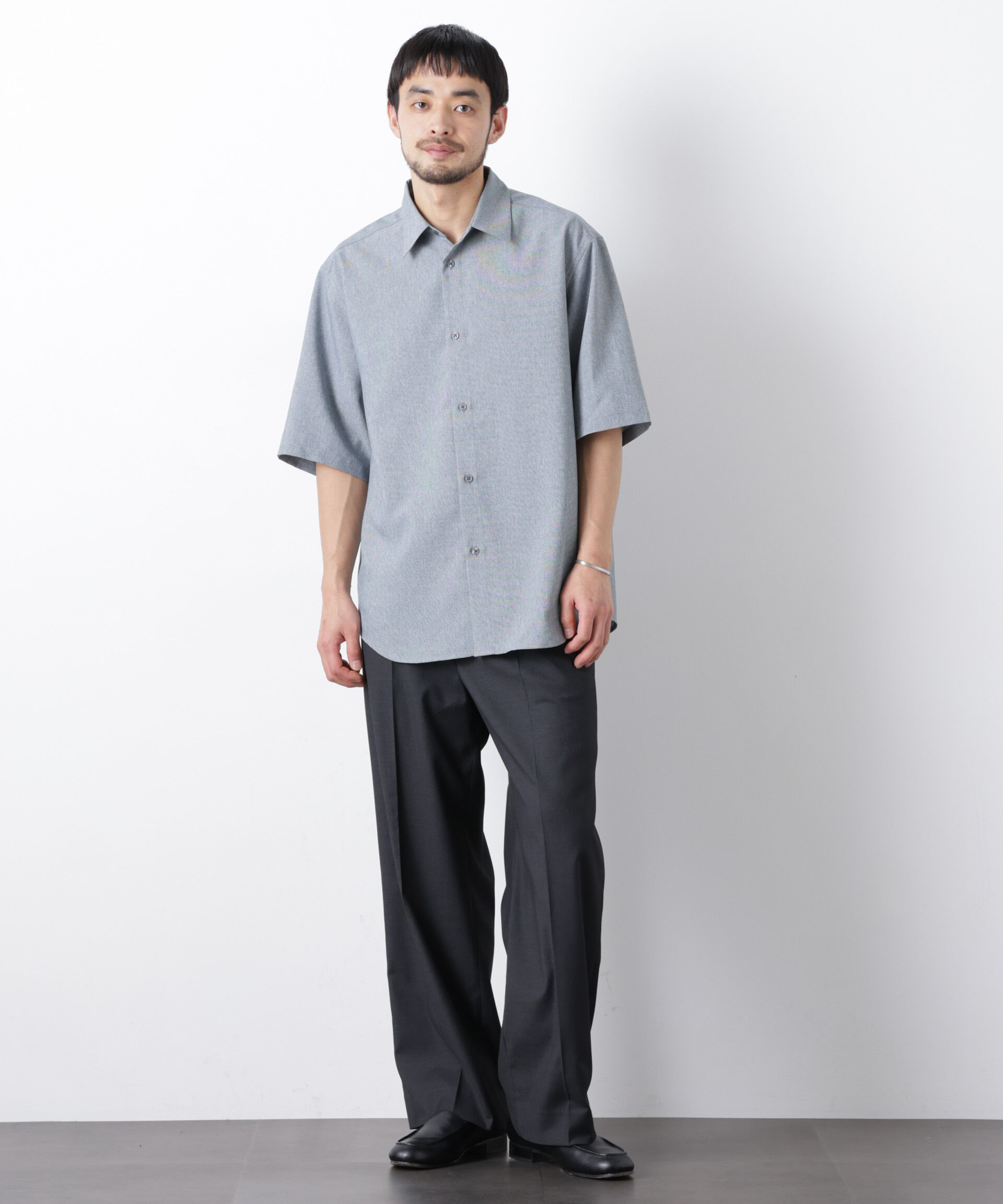 nano･universe「カチオン染め半袖シャツ」|シャツ・ブラウス|