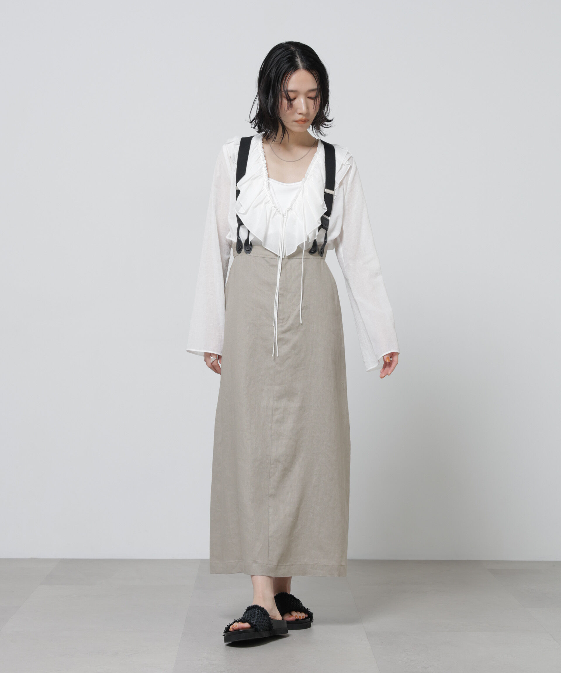 nano･universe「European Flax サスペンダー付きスカート(セットアップ可)」|スカート|グレージュ3