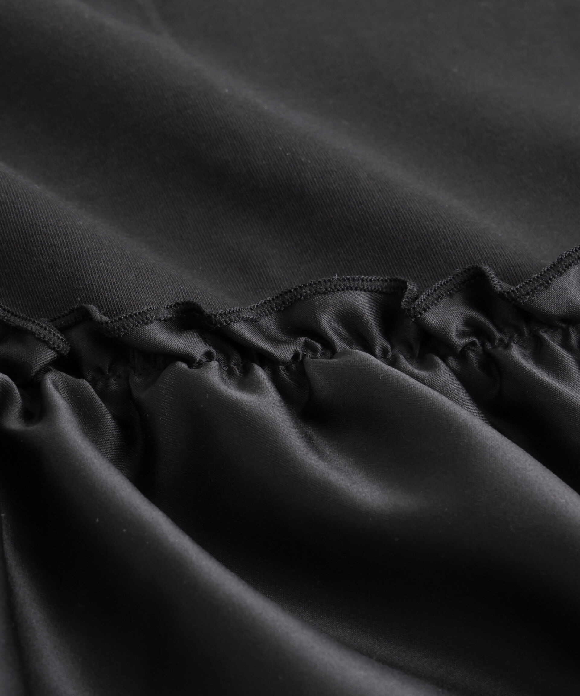 nano･universe「サテンペプラム異素材コンビノースリーブカットトップス」|Tシャツ・カットソー|