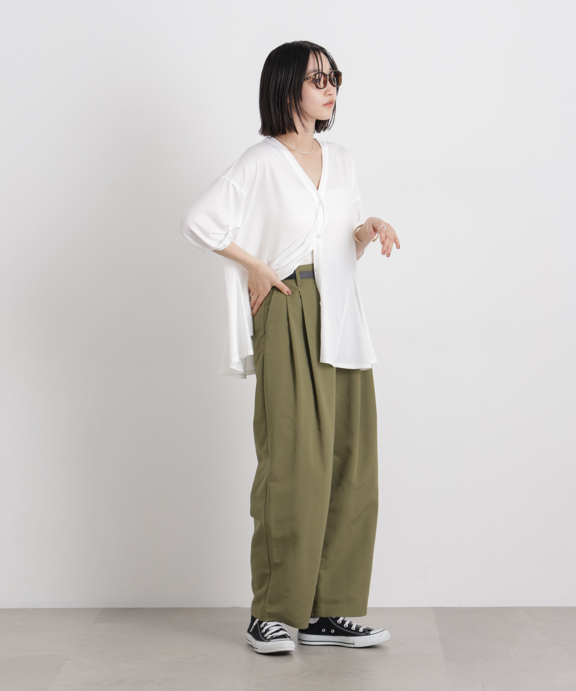 nano･universe「平織りツータックワイドパンツ」|チノ|