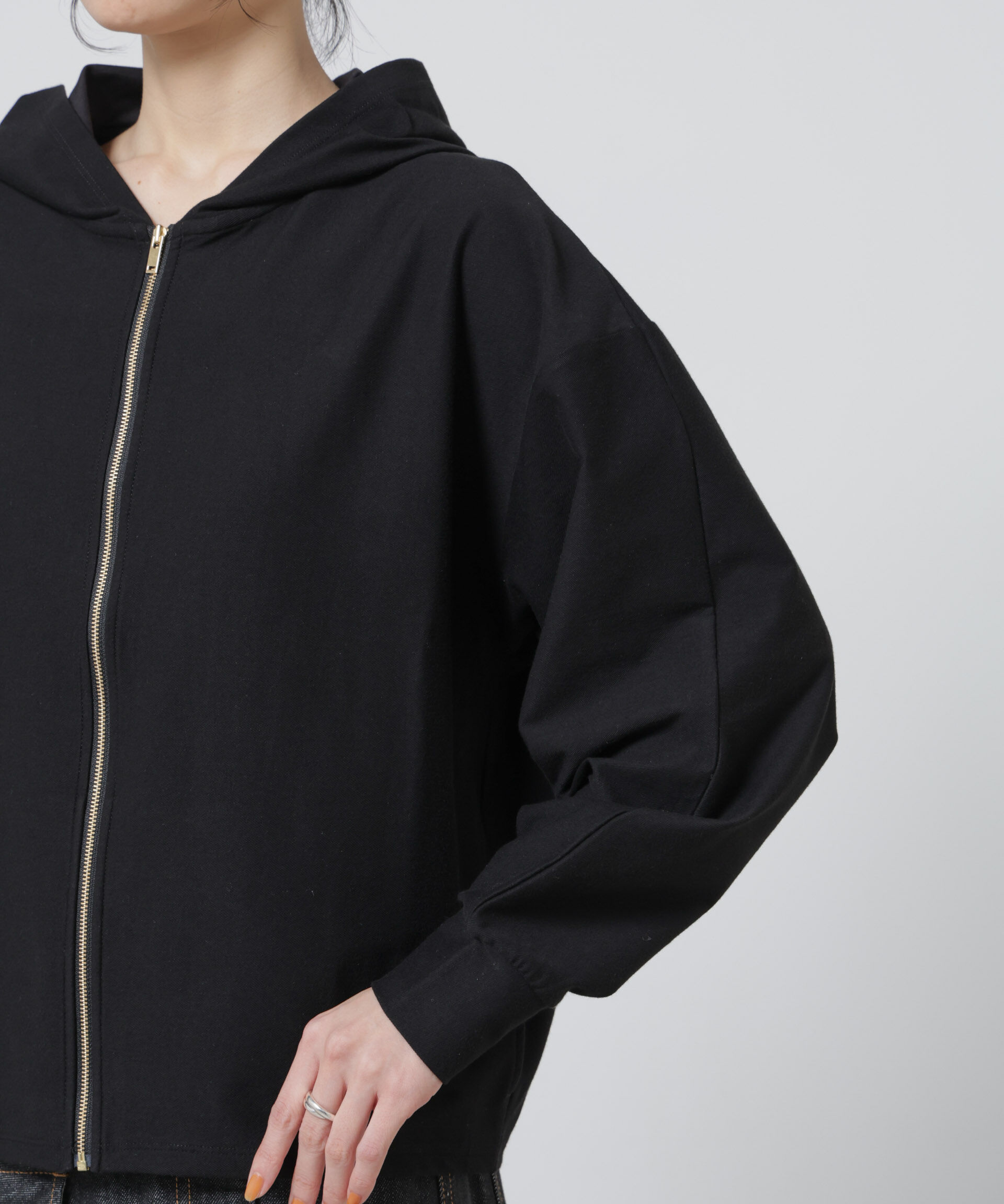 nano･universe「「Meaningful Continuity」coveross(R)ツイル調冷感プレーティング天竺パーカー」|Tシャツ・カットソー|