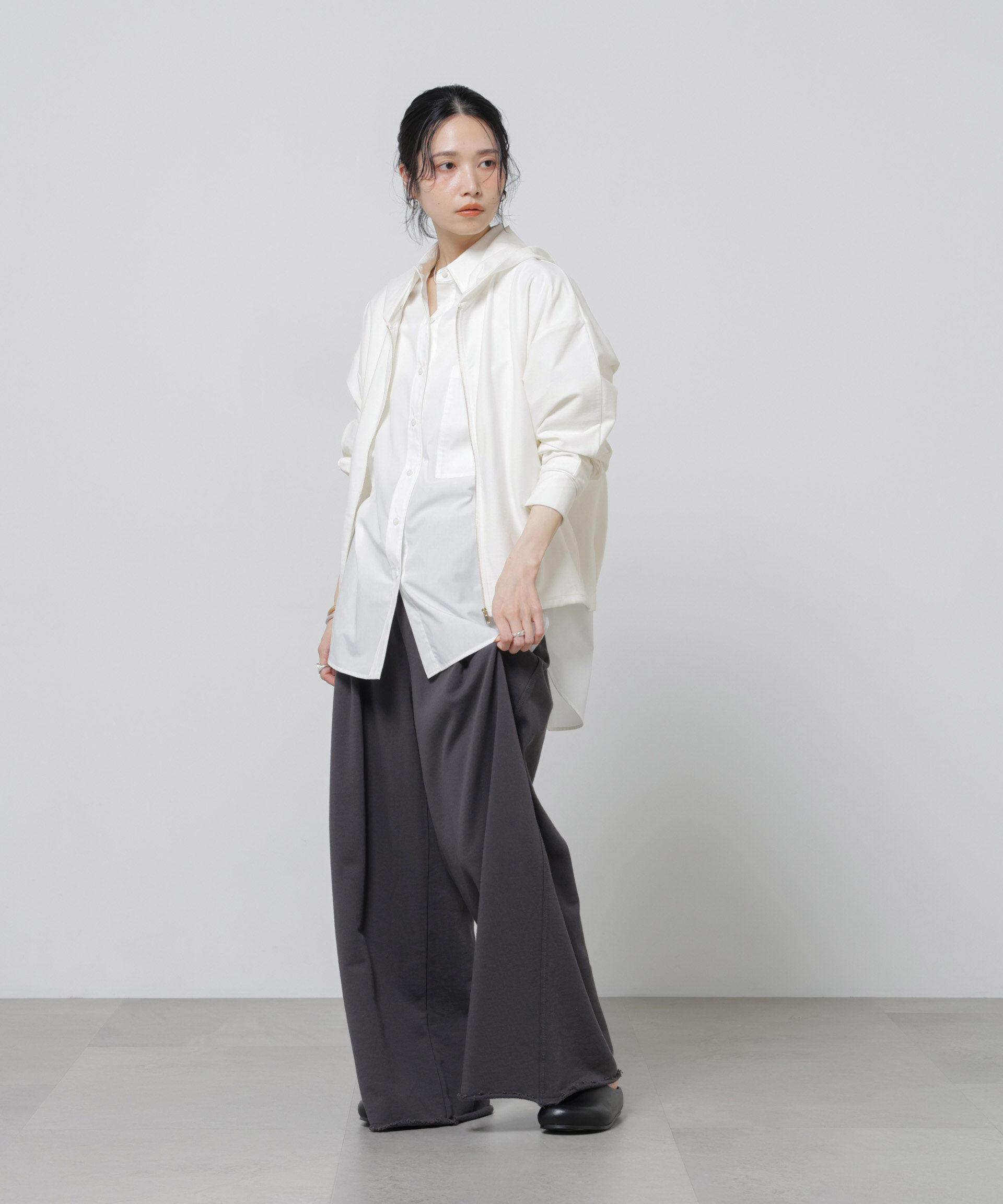 nano･universe「「Meaningful Continuity」coveross(R)ツイル調冷感プレーティング天竺パーカー」|Tシャツ・カットソー|