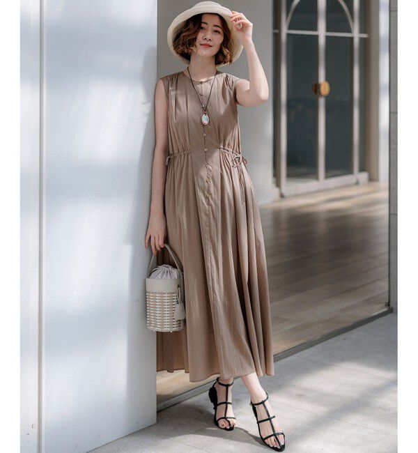 23区「シルキーライトクロス フレアワンピース」|ワンピース|