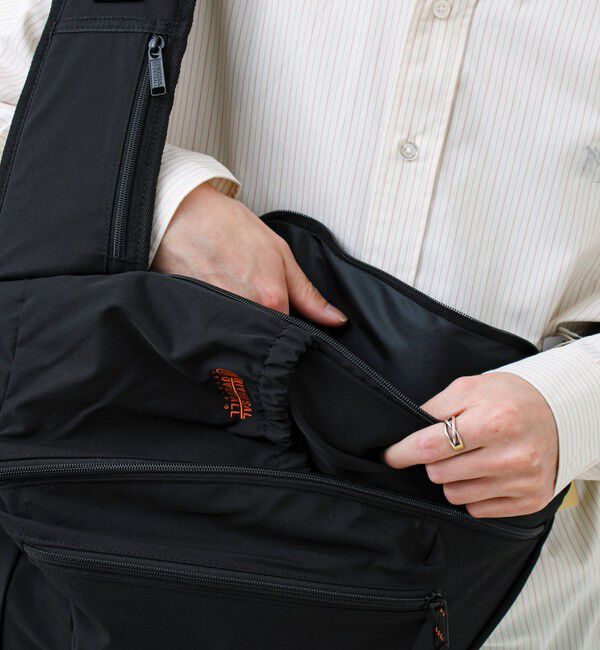 GLOSTER「【UNIVERSAL OVERALL】ONIGIRI one shoulder」|ショルダー・メッセンジャー|