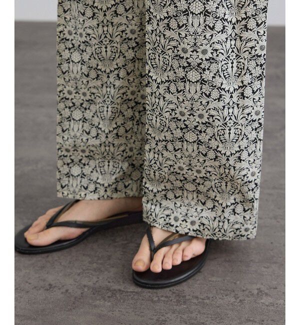 SALON adam et rope'「LIBERTYイージーリラックスパンツ」|チノ|