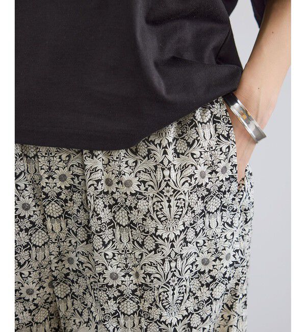 SALON adam et rope'「LIBERTYイージーリラックスパンツ」|チノ|