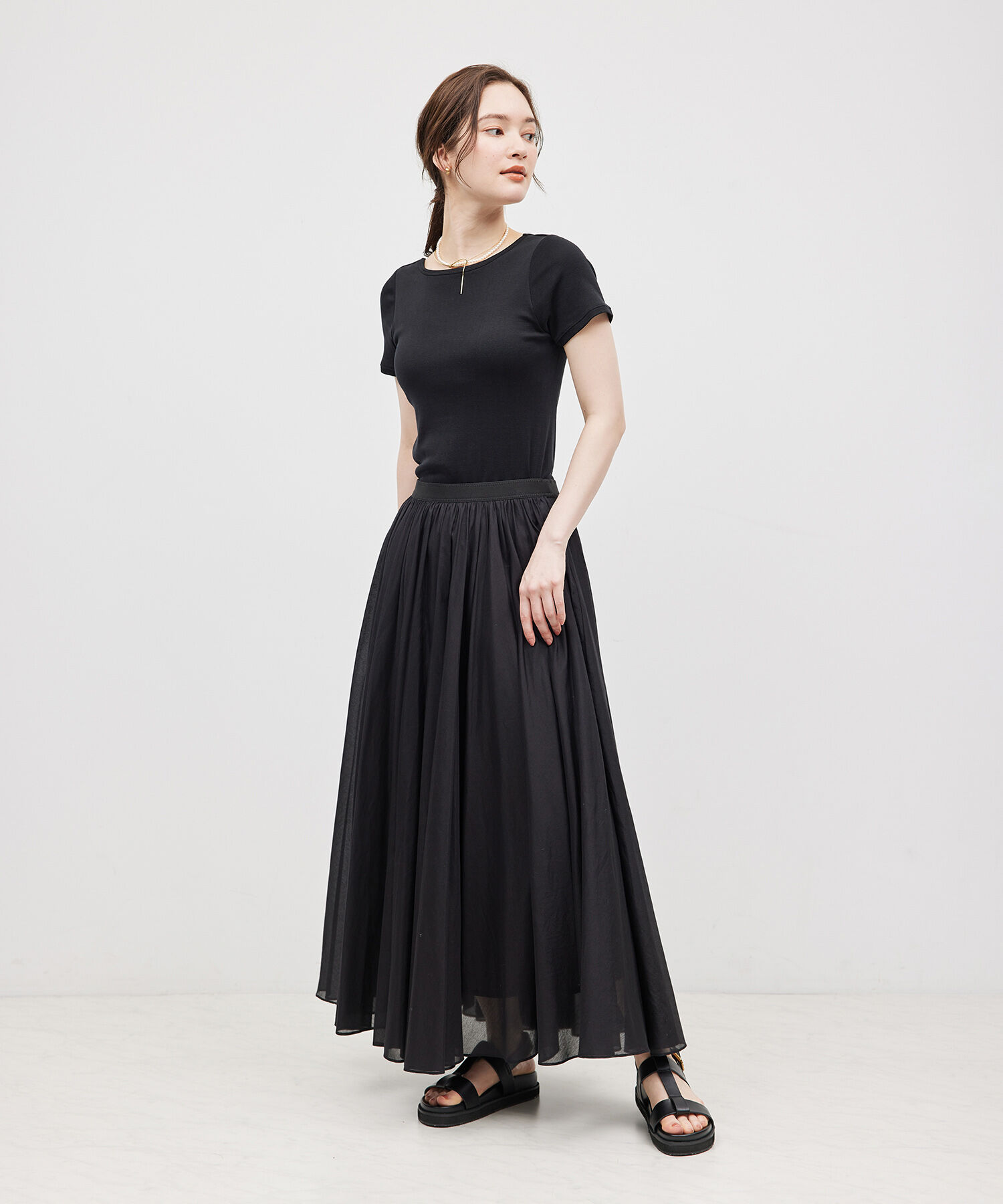 ROPE「コットンシルク丸胴フライスカップ付き半袖カットソー」|Tシャツ・カットソー|