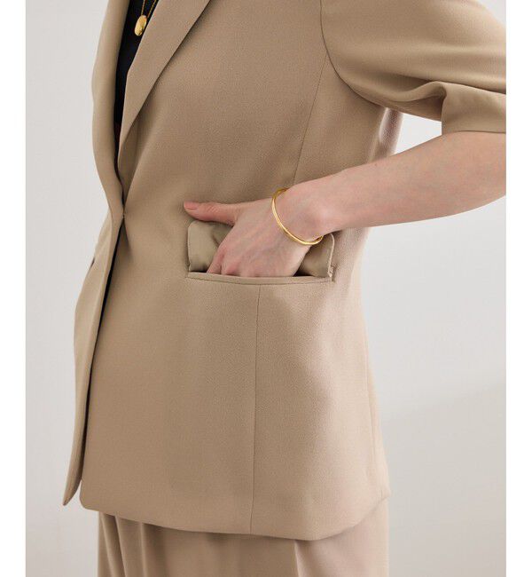 ROPE「【洗える・カセット服・新色追加】トリアセバックサテン ハーフスリーブジャケット/セットアップ対応」|テーラードジャケット|