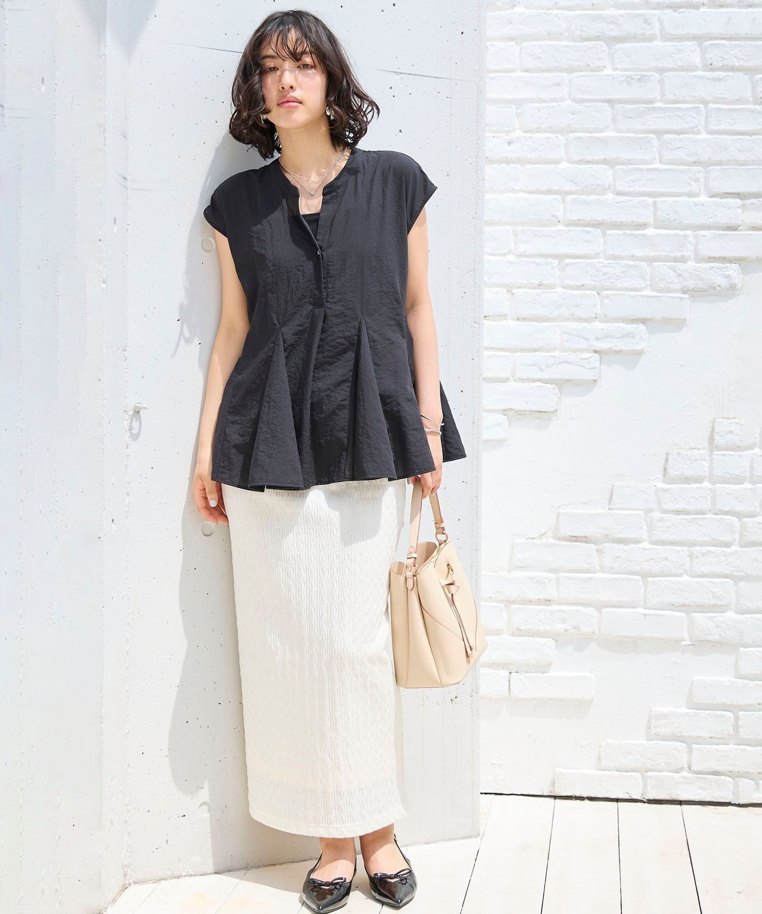 VIS「【防シワ/洗える】スキッパーフレアブラウス」|シャツ・ブラウス|