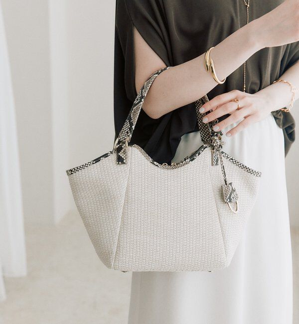  「予約【ショルダーストラップ付き】レザーパイピングミニトート」|クラッチバッグ|