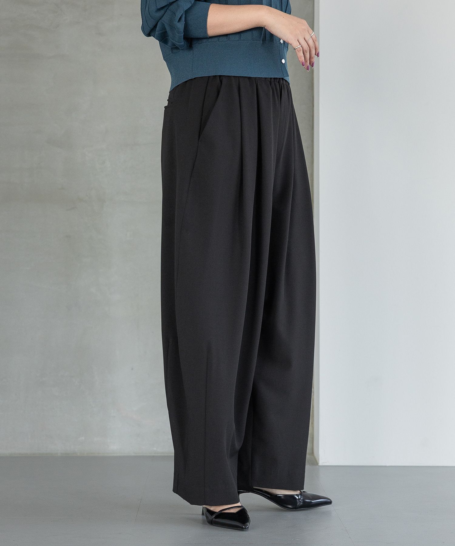 A part by 「スラックスコクーンボリュームパンツ」|スラックス|