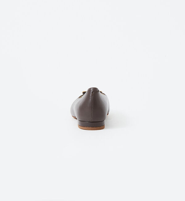 AU BANNISTER「メタルモチーフフラットパンプス」|パンプス|