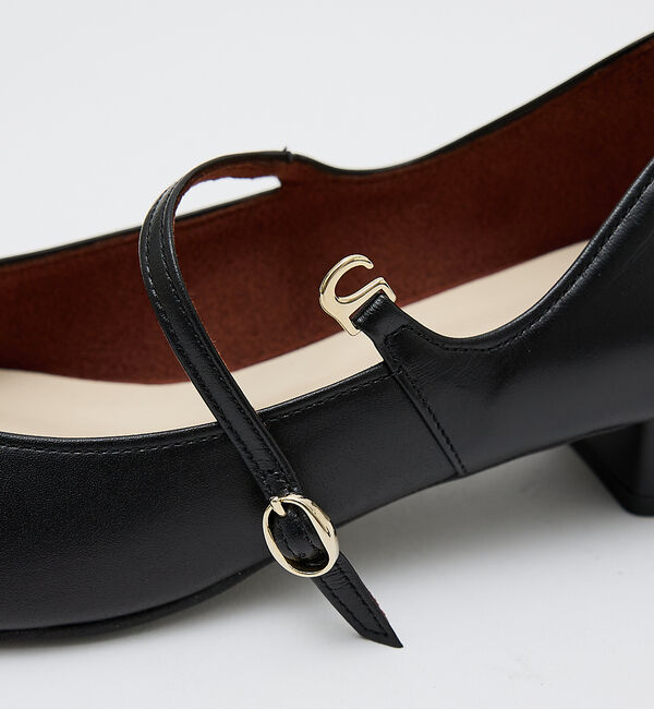 AU BANNISTER「【&ldquo;めめの暮らし&rdquo;さんご紹介】メリージェーンパンプス」|パンプス|