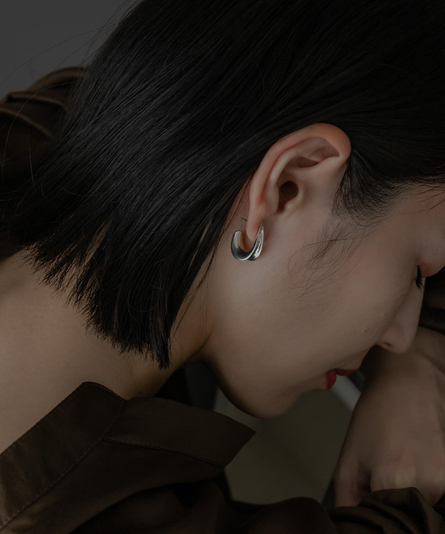 SMELLY「SMELLY so&rsquo;　curve pierce」|ピアス|