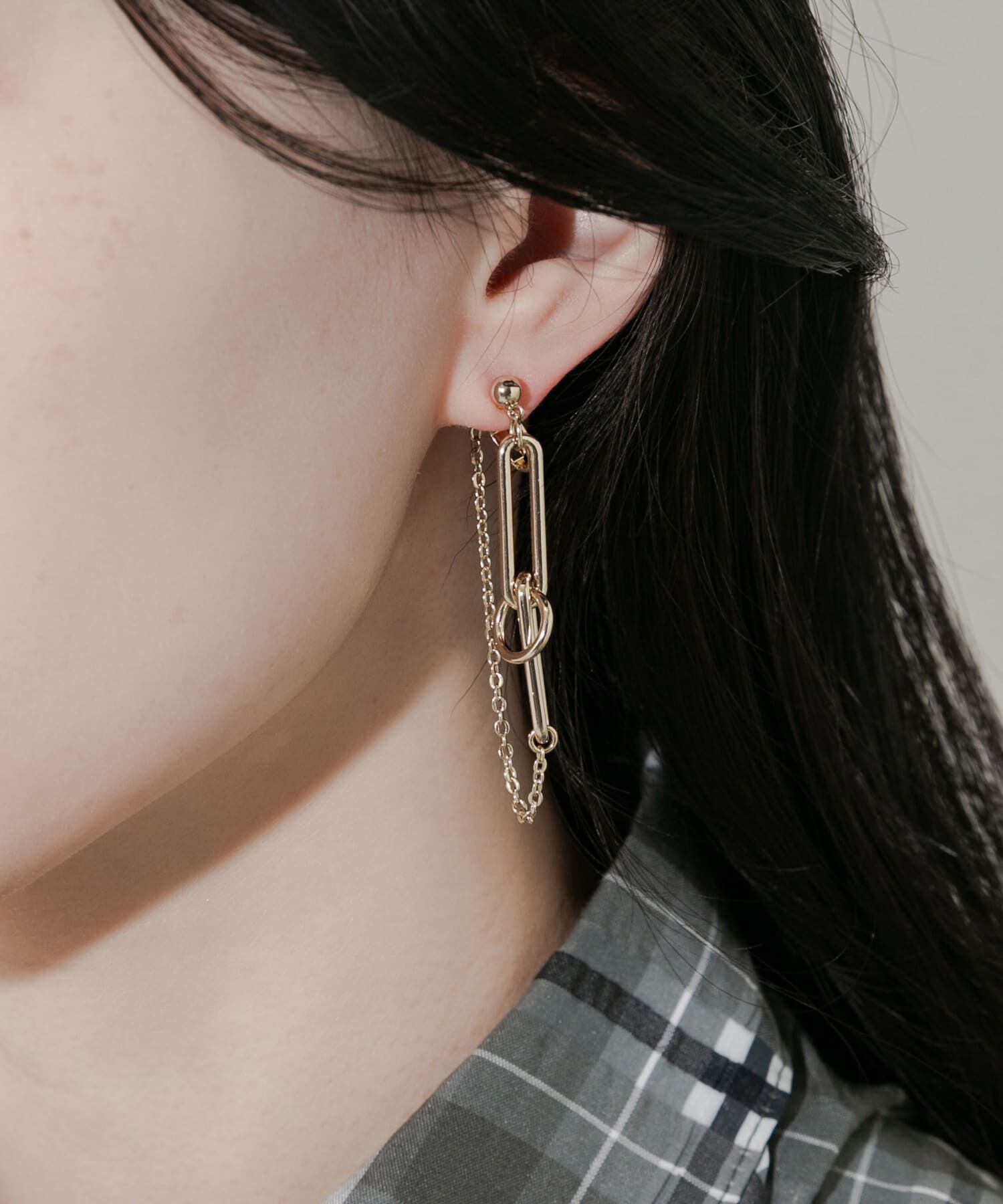 SMELLY「メタルオーバルチェーンコンビイヤリング」|イヤリング|