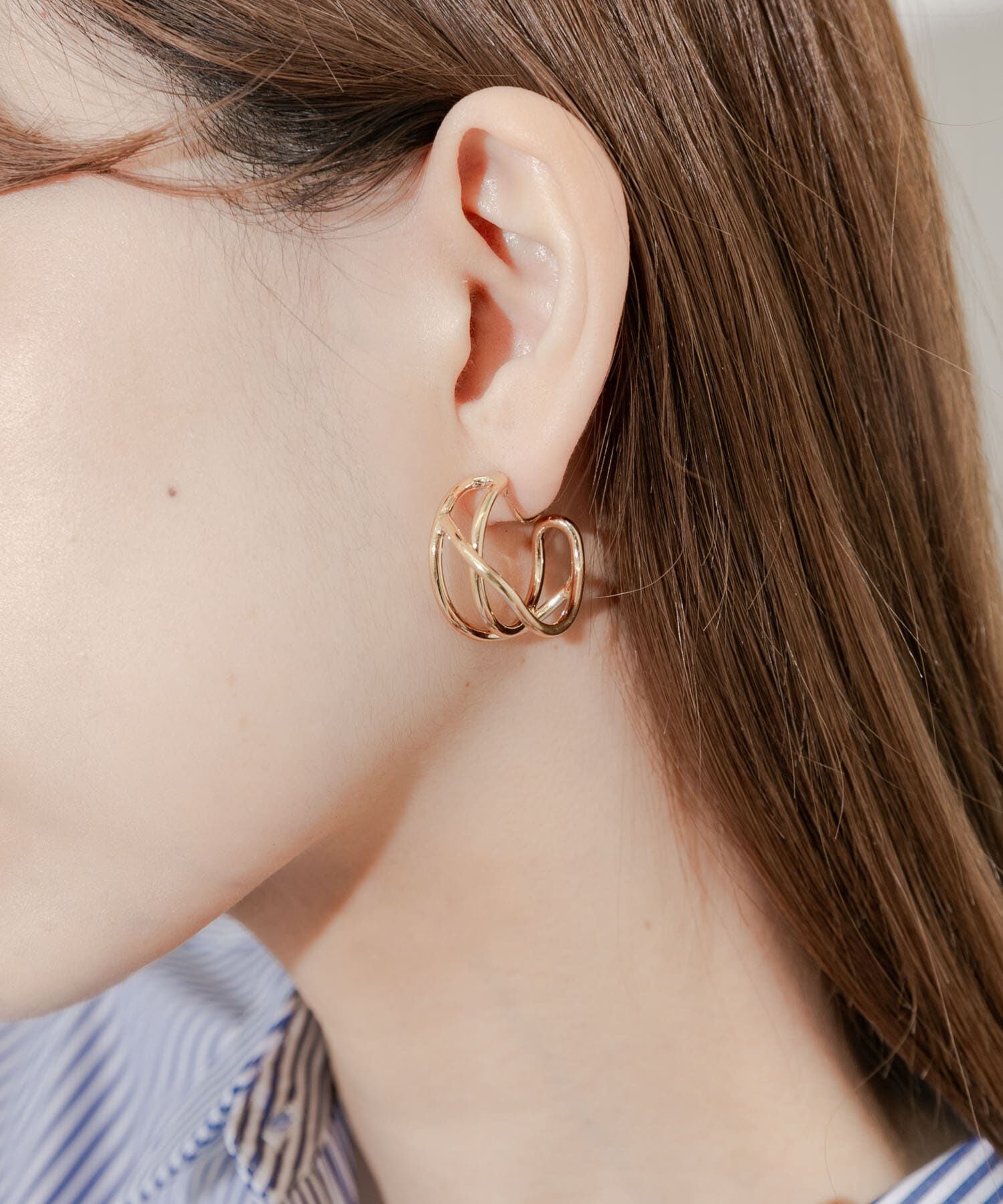 SMELLY「ニュアンスメタルワイドフープイヤリング」|イヤリング|