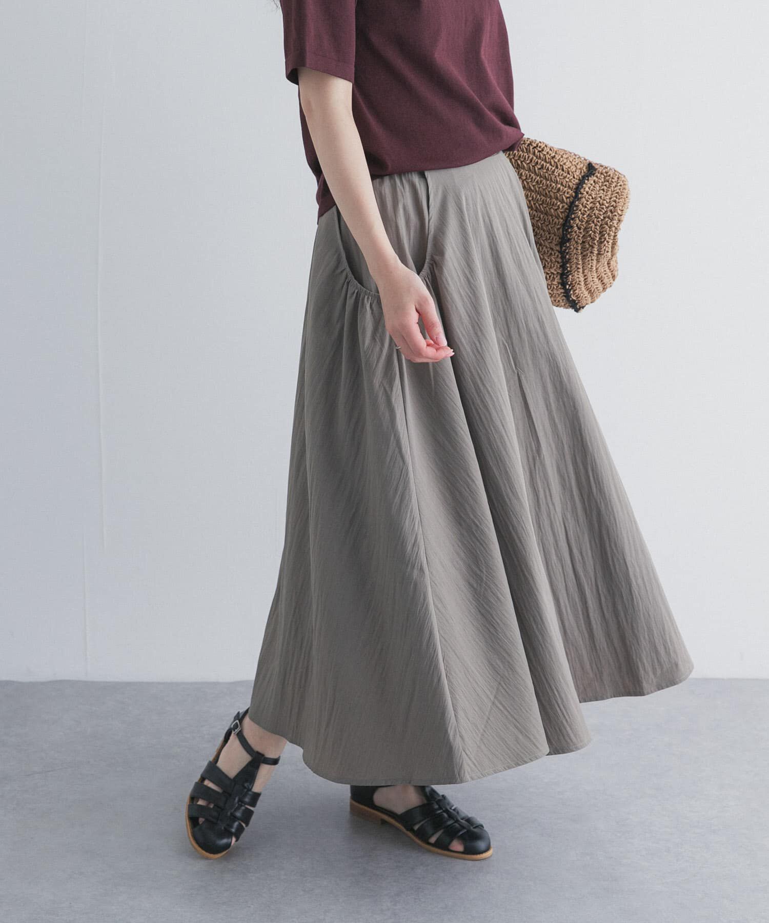 URBAN RESEARCH DOORS「撥水ポケットギャザースカート」|スカート|ライトカーキ