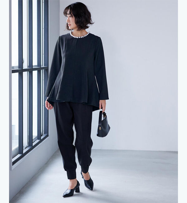 ur's「【星玲奈さんコラボアイテム】パール付ヘムライントップス」|Tシャツ・カットソー|