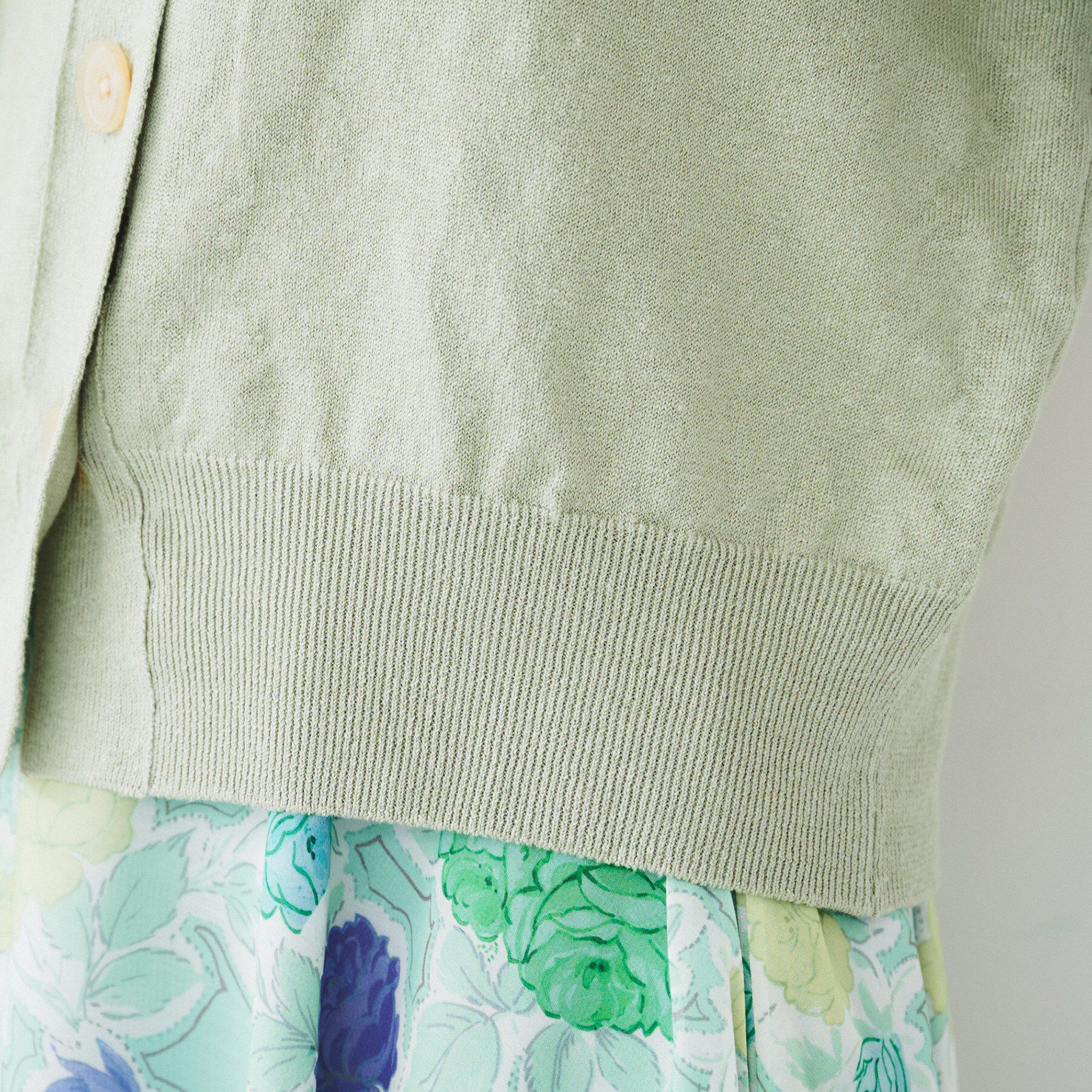 UNTITLED「【アンサンブル可能/手洗い可】リネン混ベーシックカーディガン」|カーディガン|